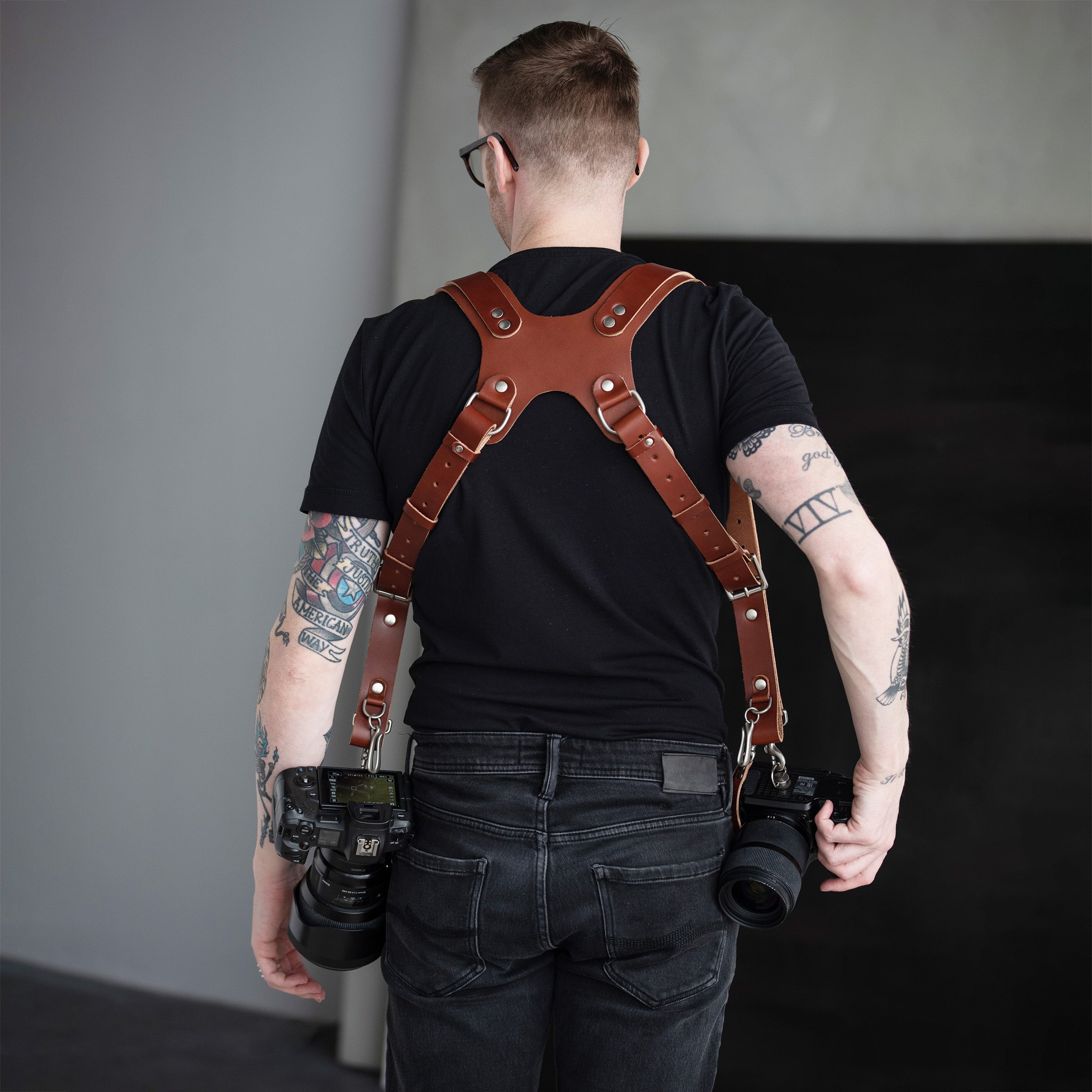 Fab' F22 Leather Dual Camera Harness